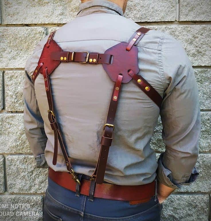 leather suspender customisation